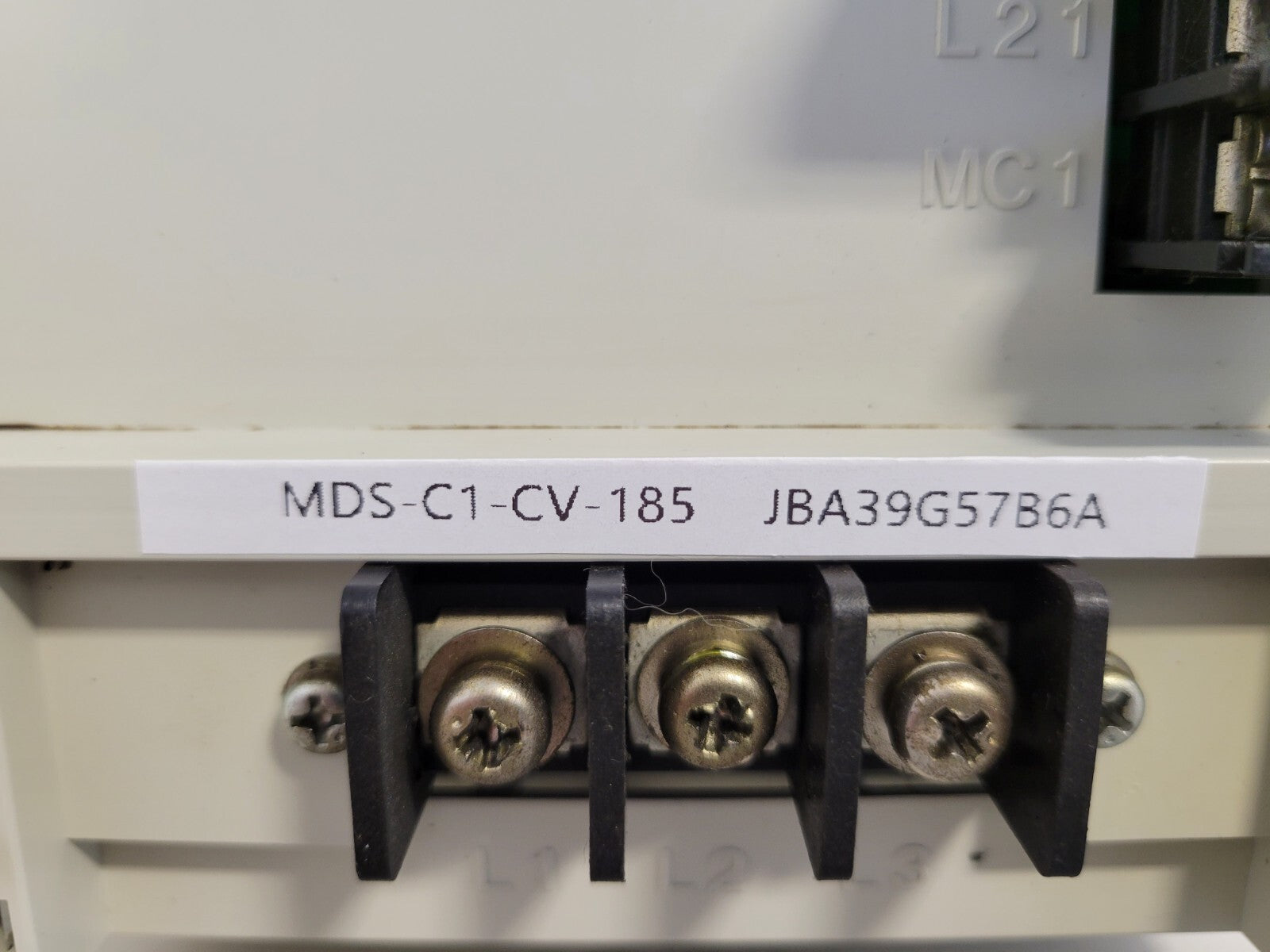 Mitsubishi MDS-C1-CV-185 Power Supply Servo Drive