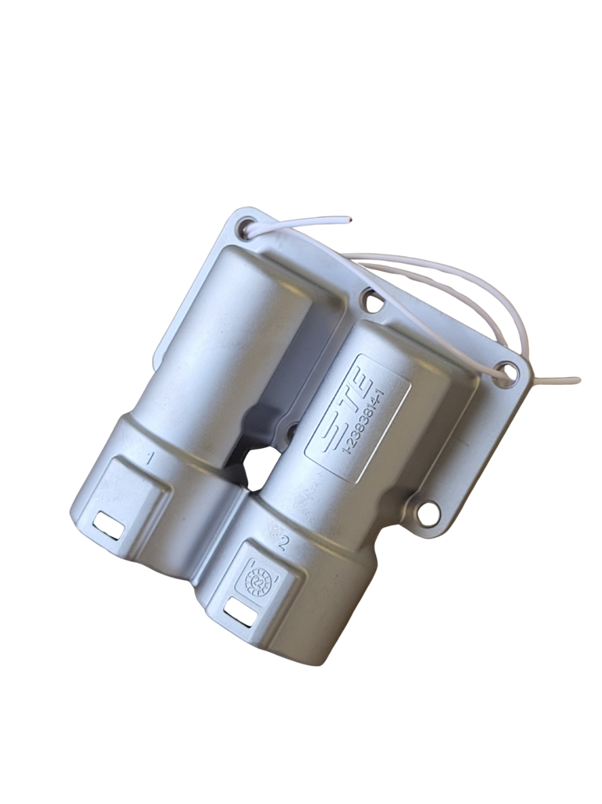 TE Connectivity 1-2394071-1 PowerTube HVP-HD 1000 Busbar Connector 90º Automotive Headers