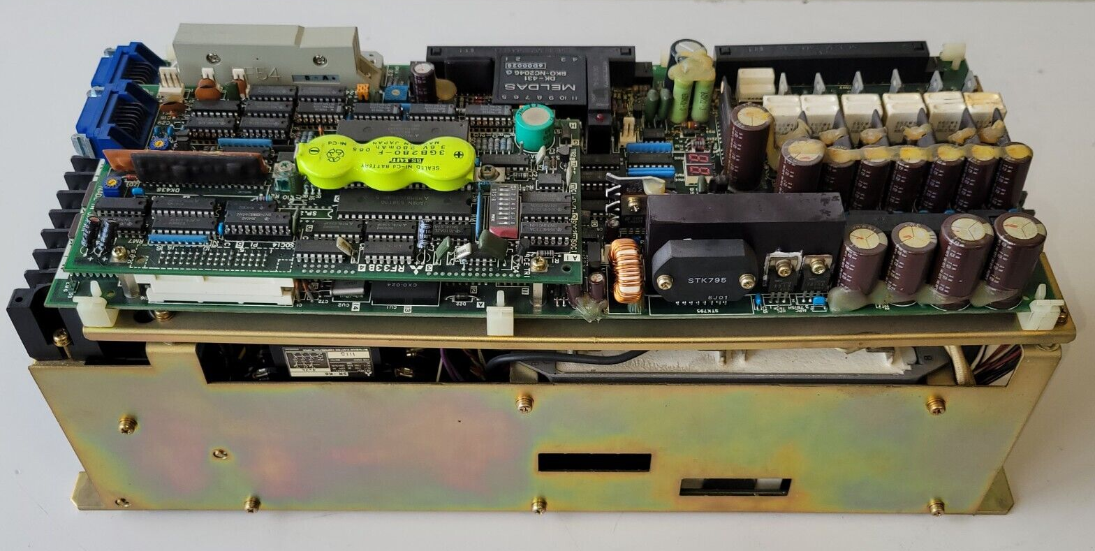 Mitsubishi MR-S100Z-33A Servo Amplifier