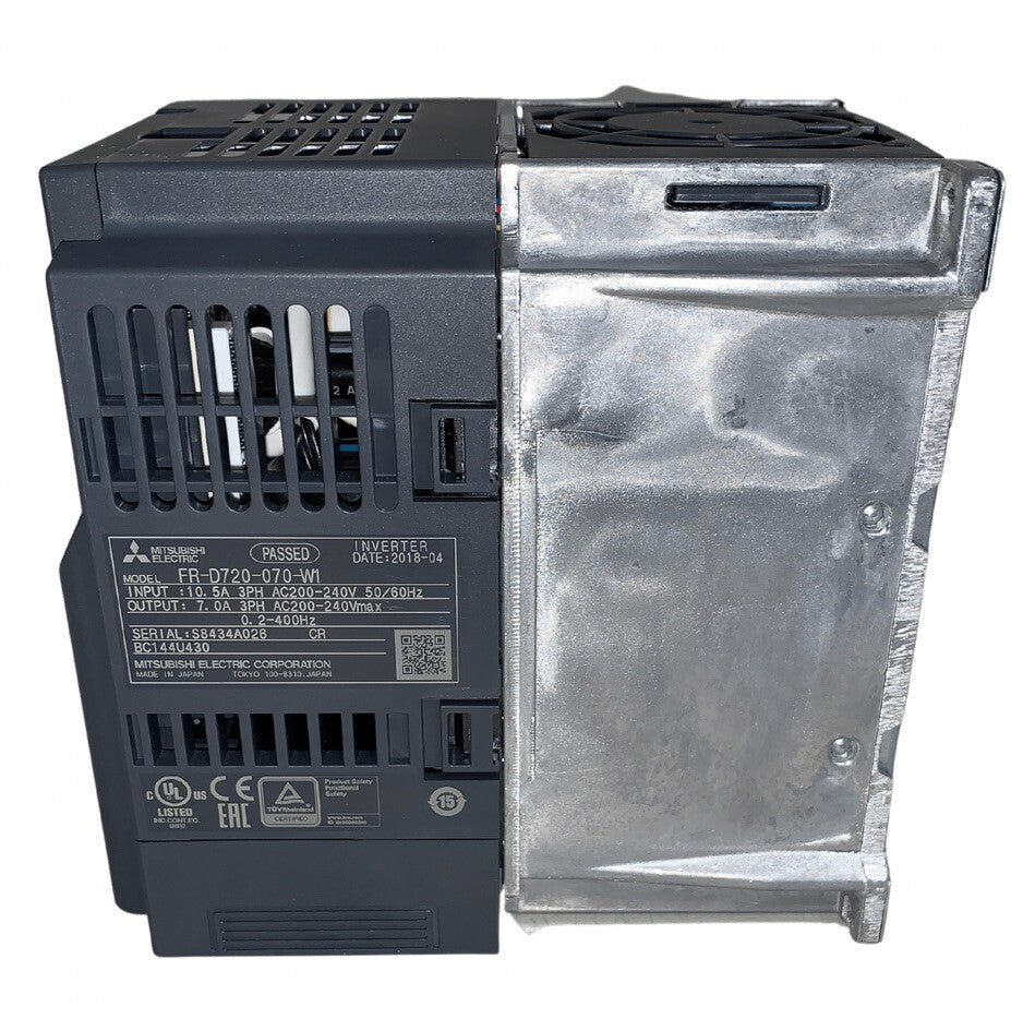 Mitsubishi FR-D720-070-W1 Compact Variable Frequency Drive
