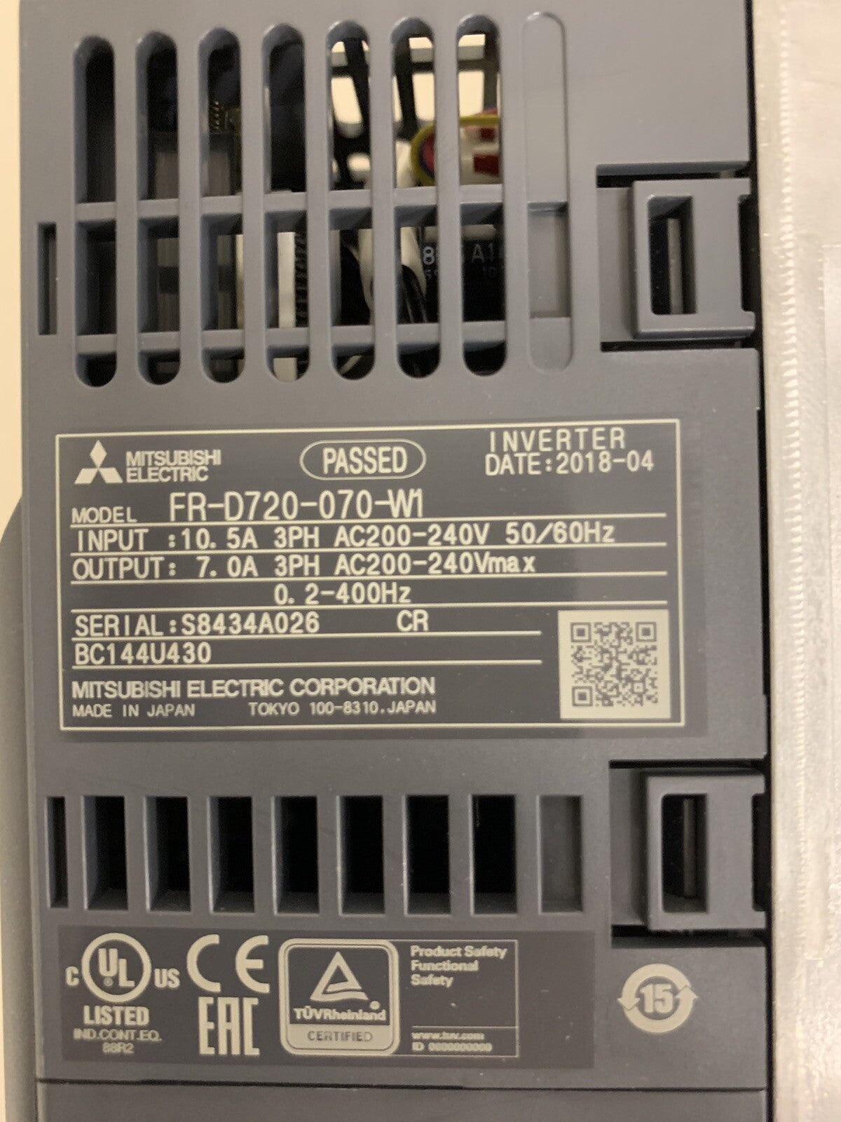 Mitsubishi FR-D720-070-W1 Compact Variable Frequency Drive