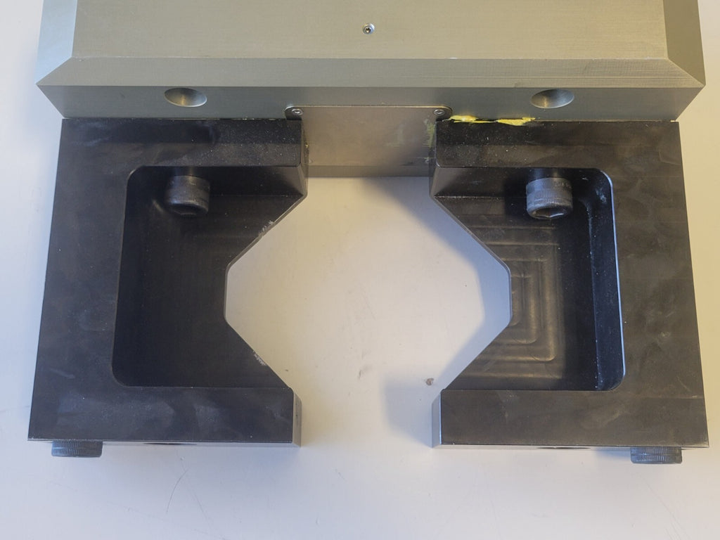 Schunk PGN+300/1 Robotic Pneumatic Parallel Gripper 371106 PNG Plus 300/1