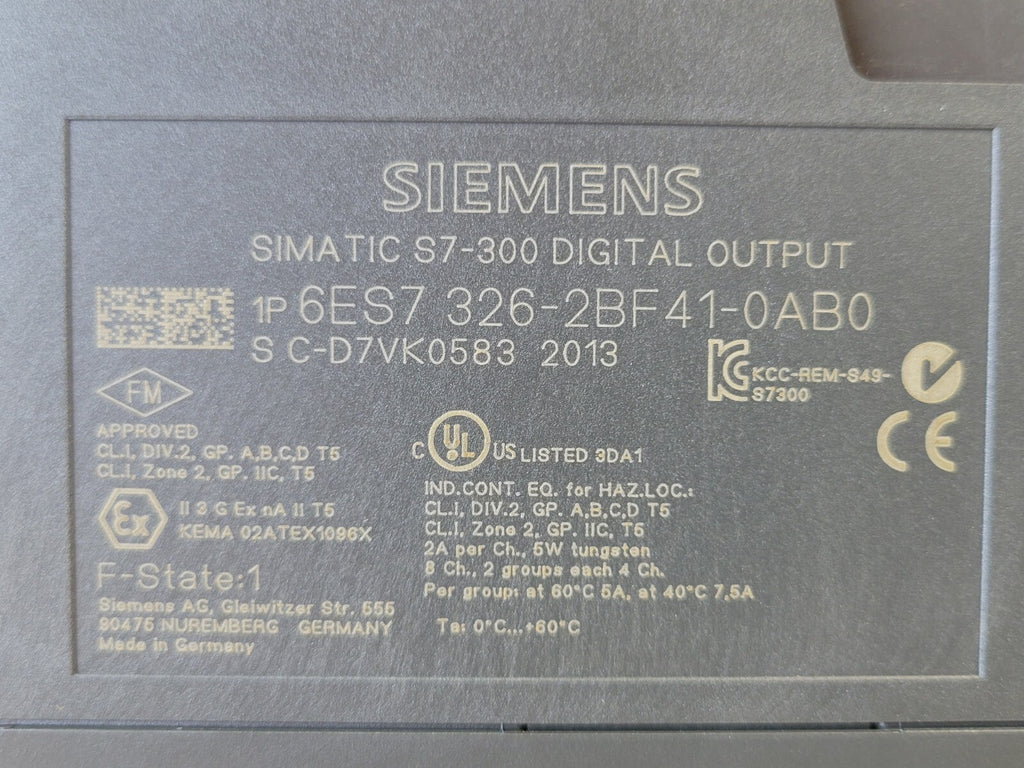 Siemens SIMATIC S7-300 digital output label on a gray background